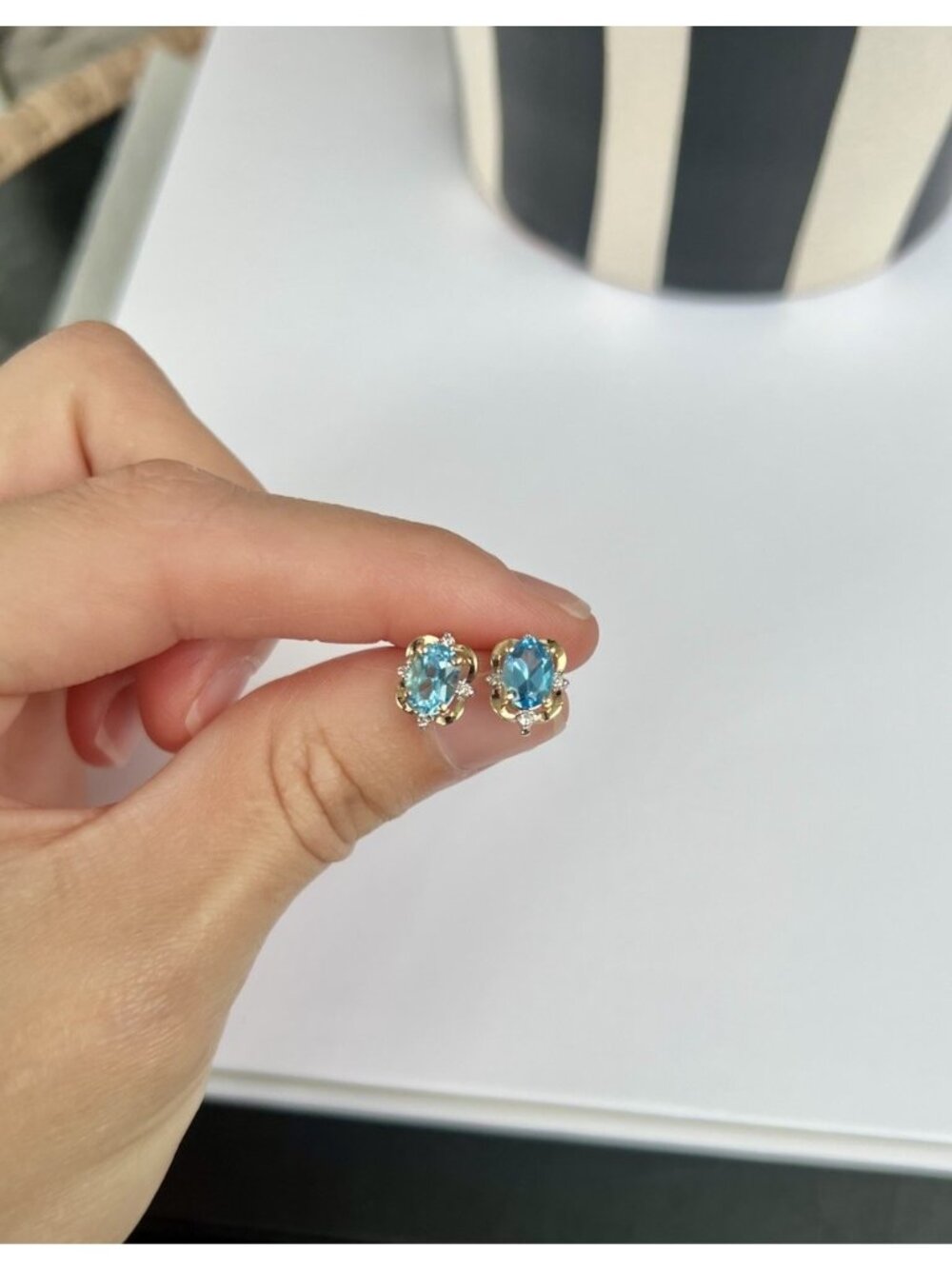 Vintage 14K Yellow Gold Blue Topaz & Diamond Stud Earrings Estate Jewelry